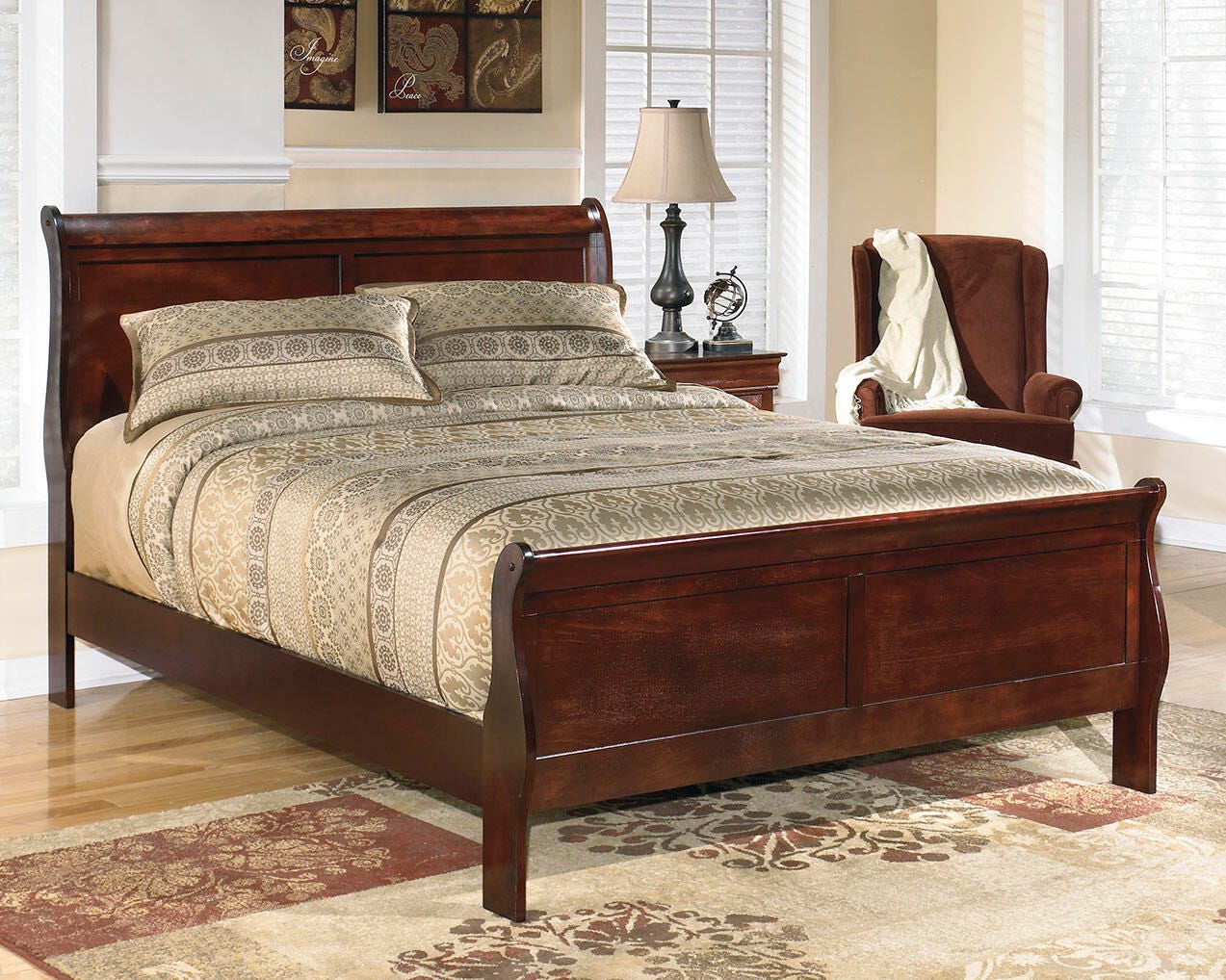 Alisdair Bed - Image 11