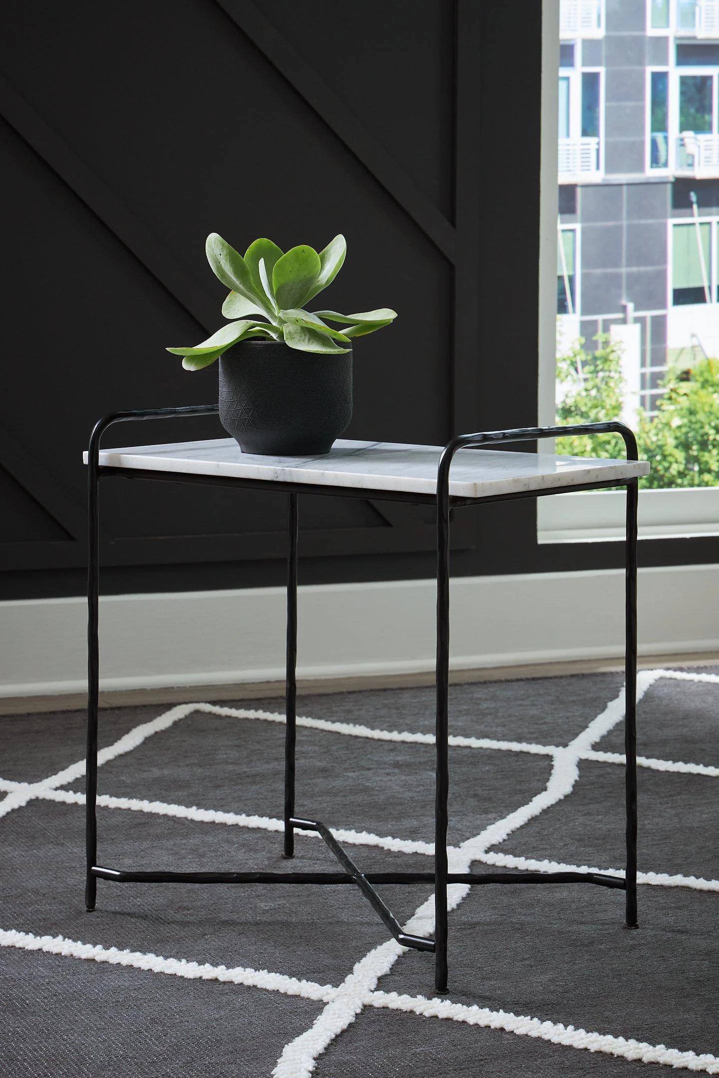 Ashber Accent Table - Image 2