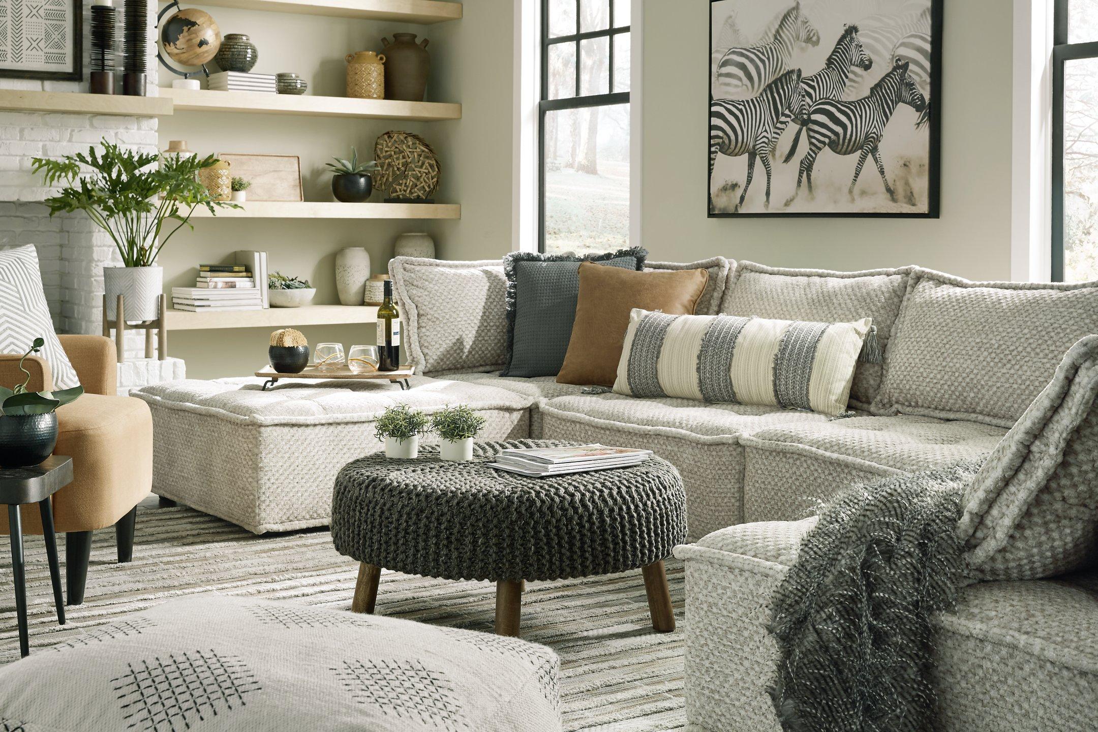 Bales Accent Chair - Image 11