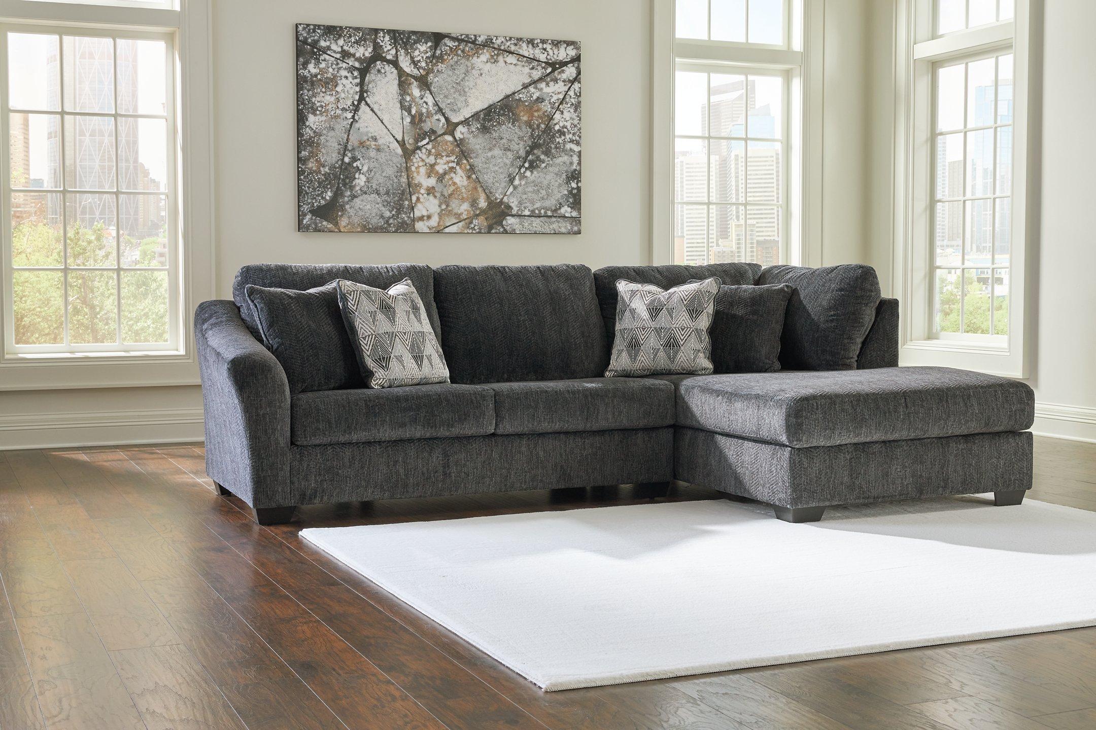 Biddeford 2-Piece Sectional with Chaise - Image 2