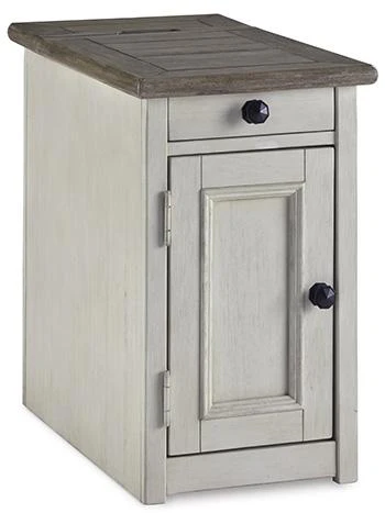 Bolanburg Chairside End Table with USB Ports & Outlets - Image 3