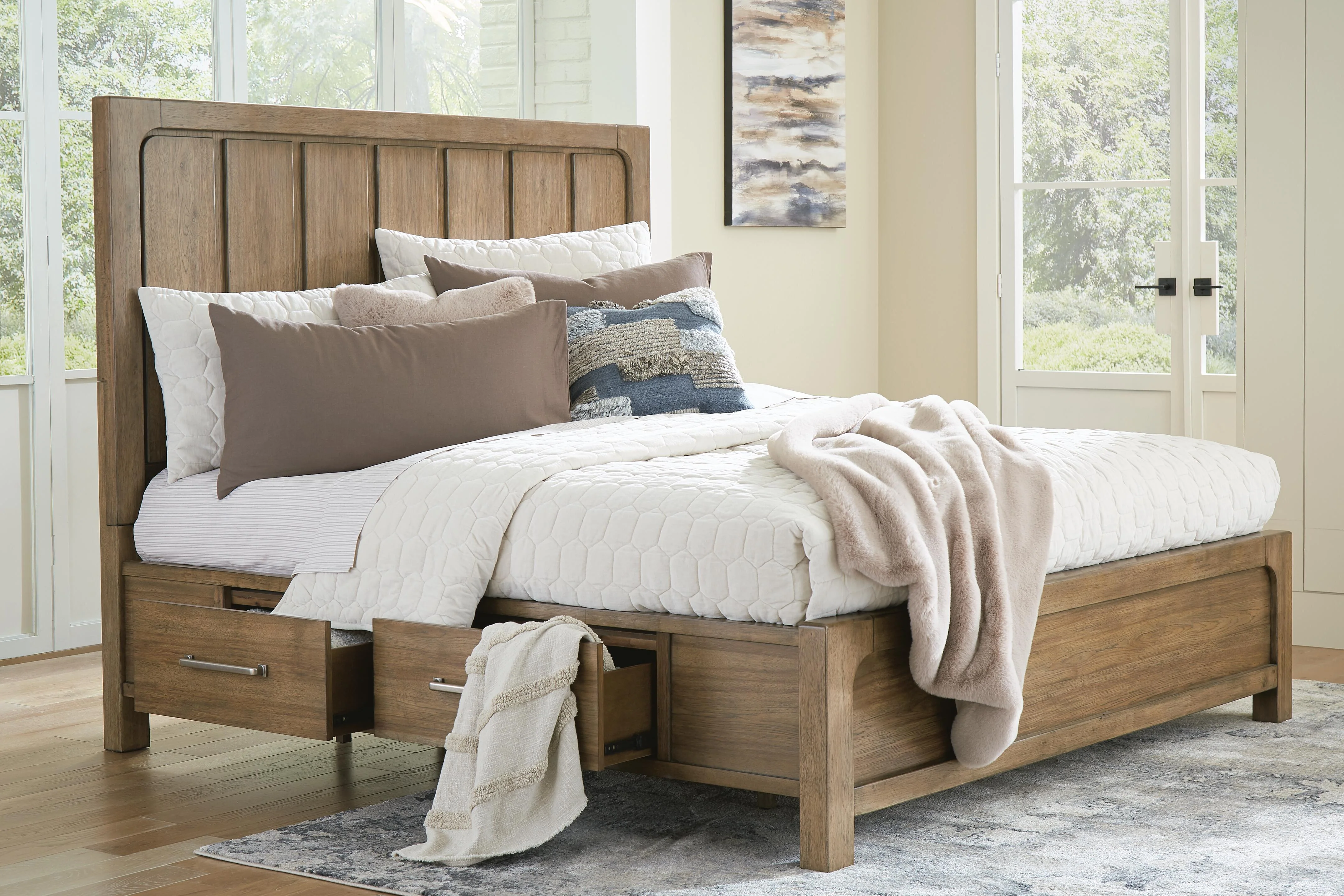 Cabalynn Bed with Storage - Image 27