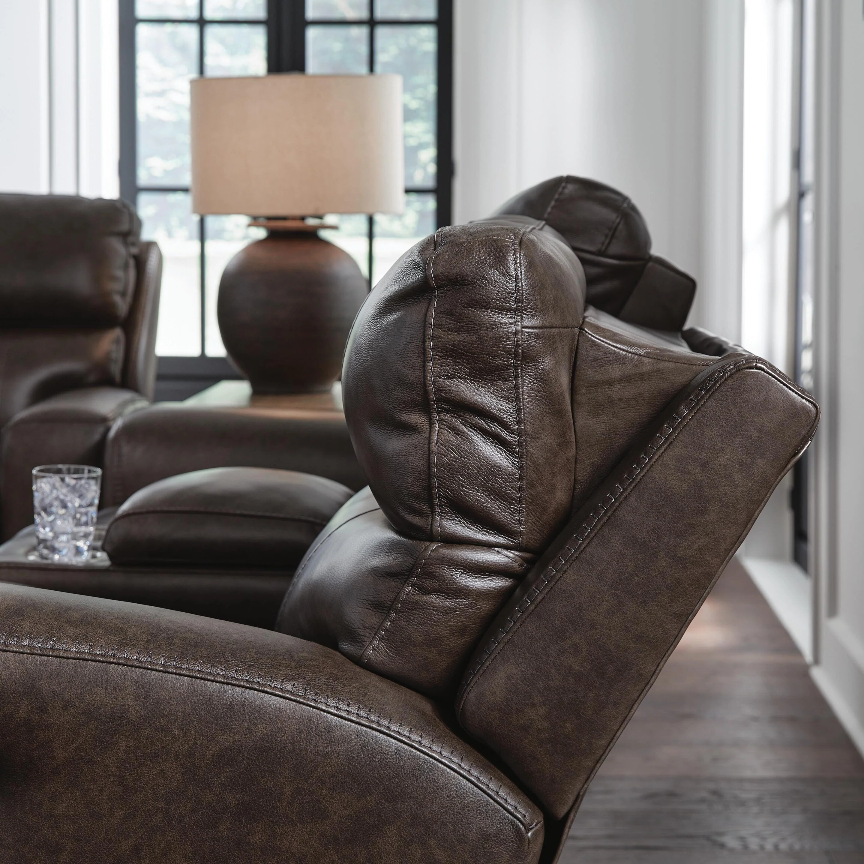 Crossplex Power Reclining Loveseat with Console - Image 8