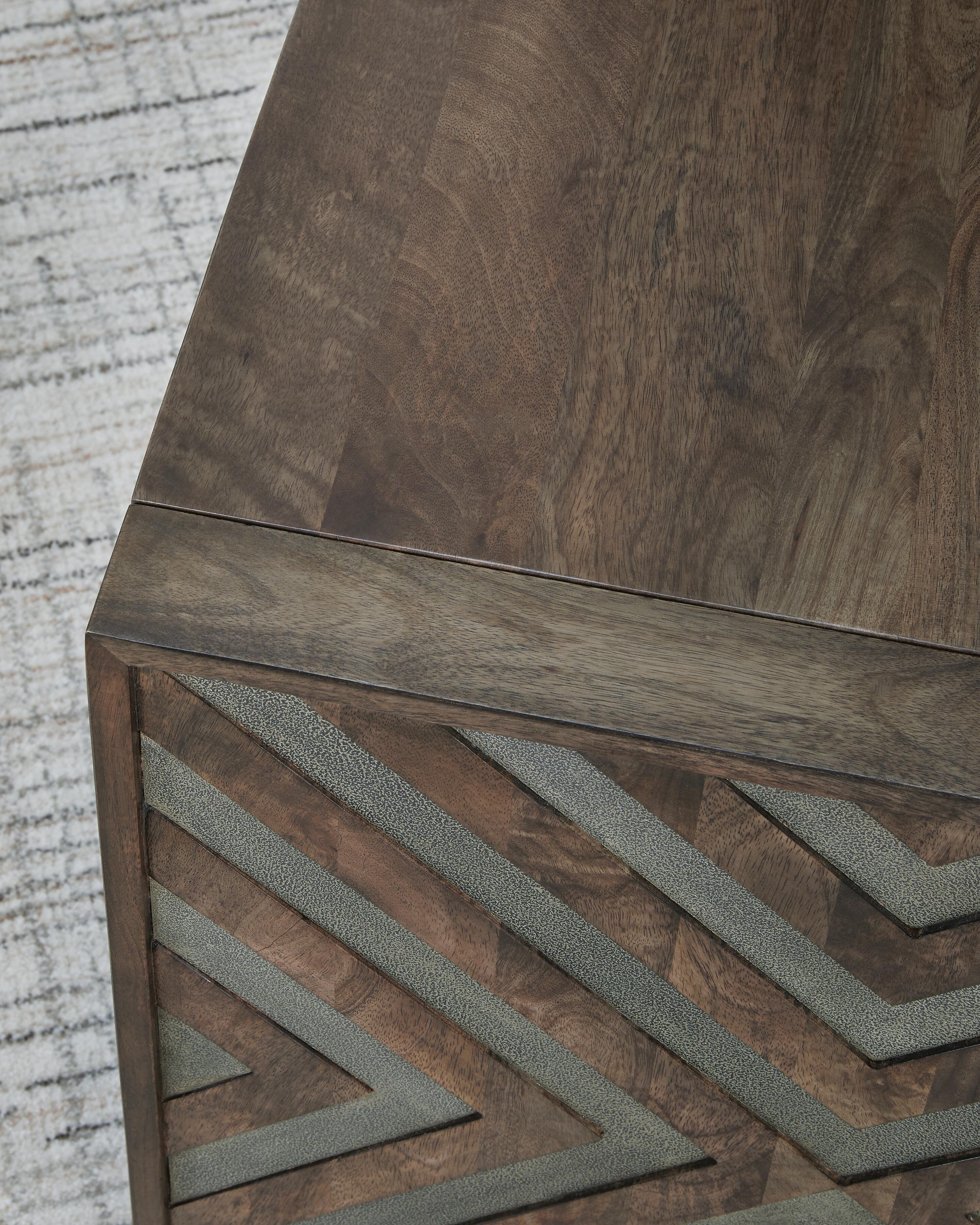 Dreggan End Table - Image 7
