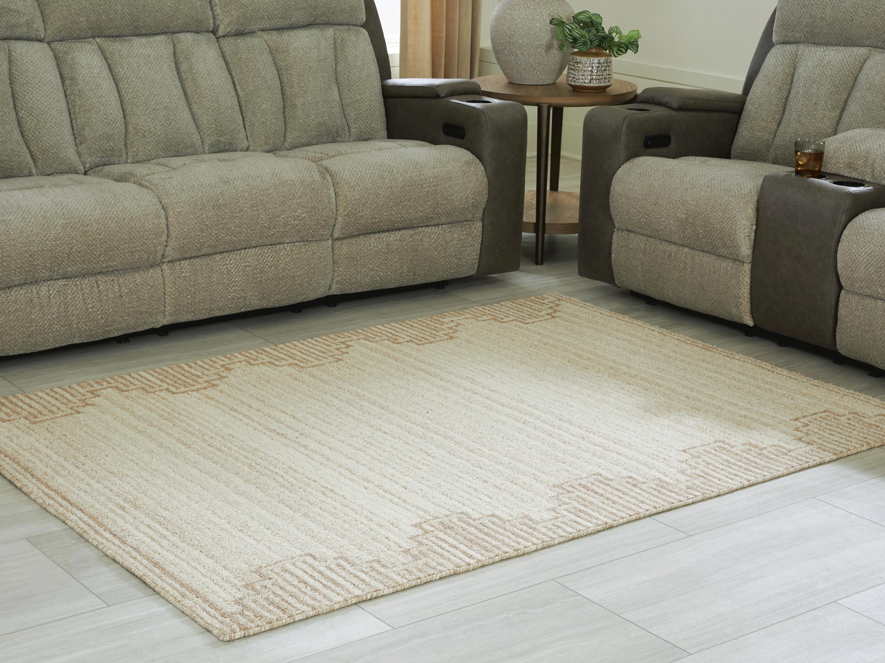 Emorymore Rug - Image 2