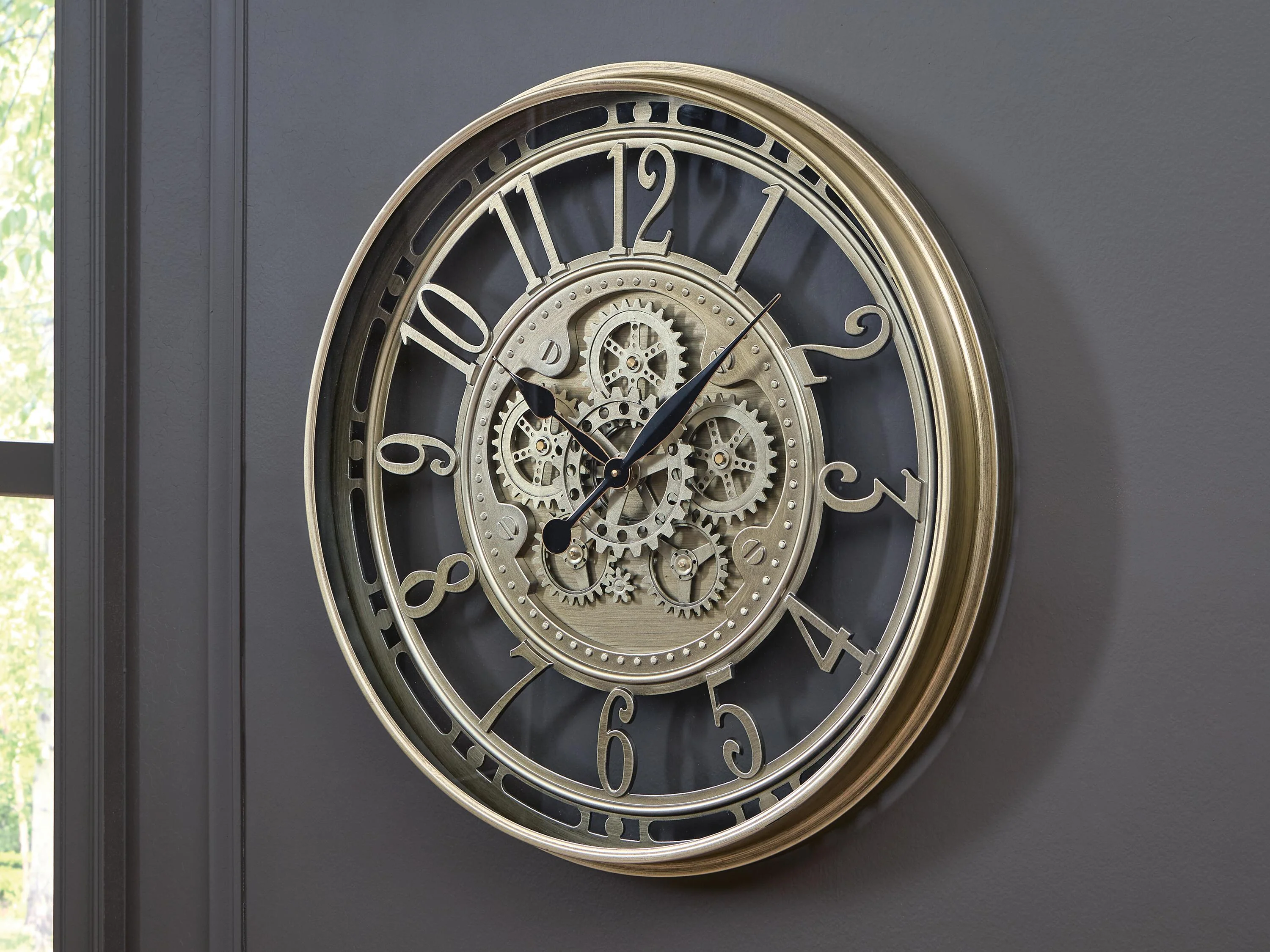 Gilover Wall Clock - Image 2