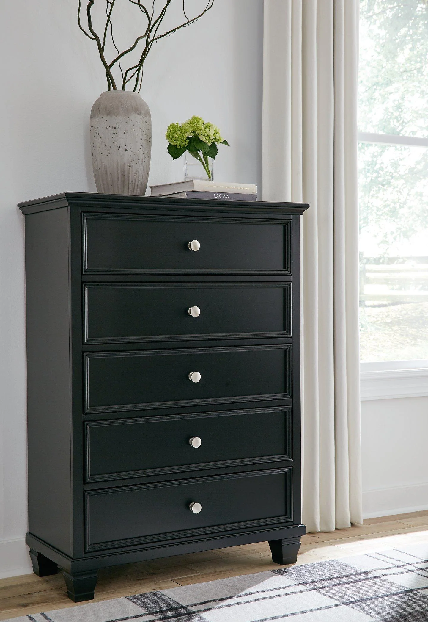 Lanolee Chest of Drawers - Image 2