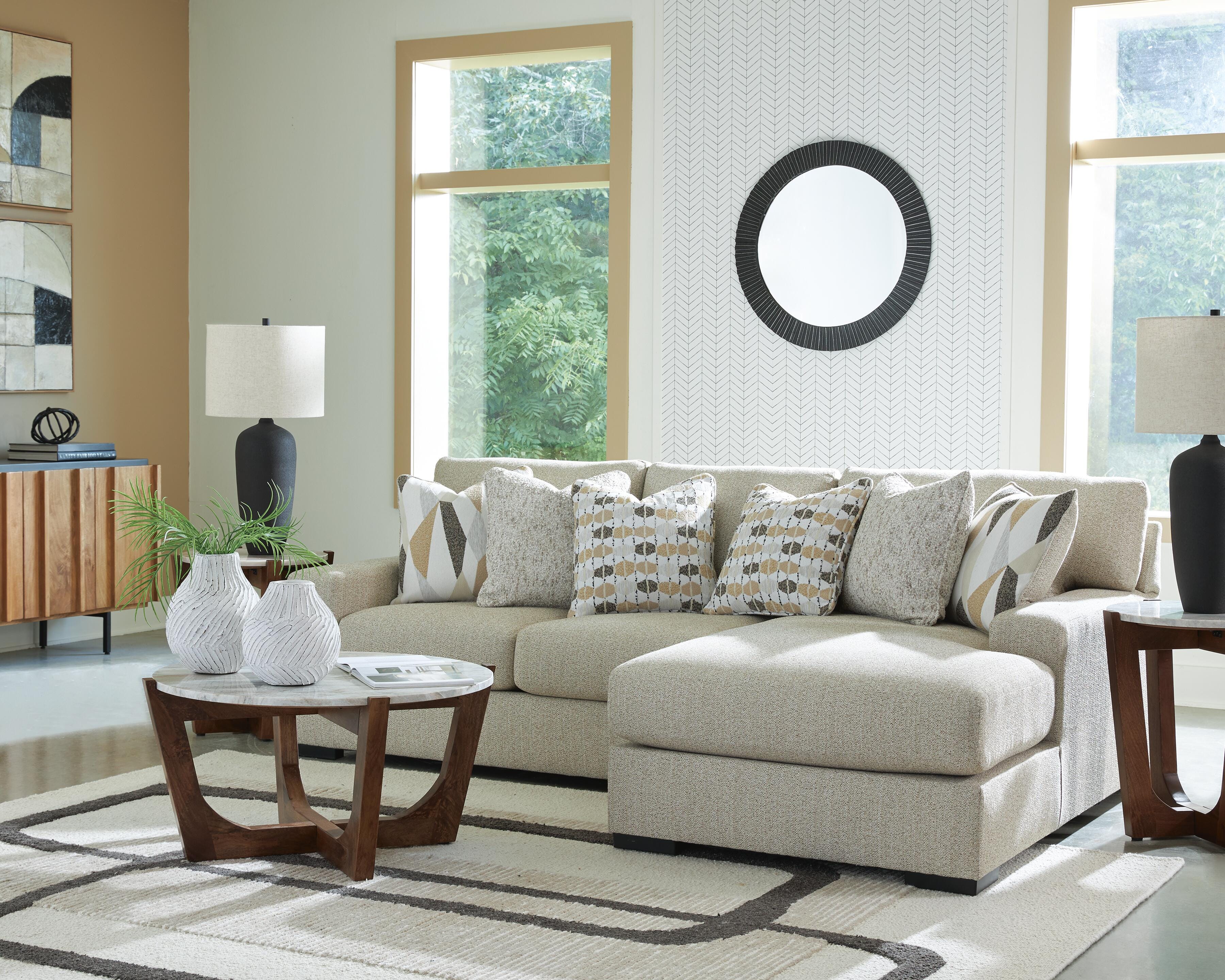 Laurelgrove Sectional Sofa Chaise - Image 11