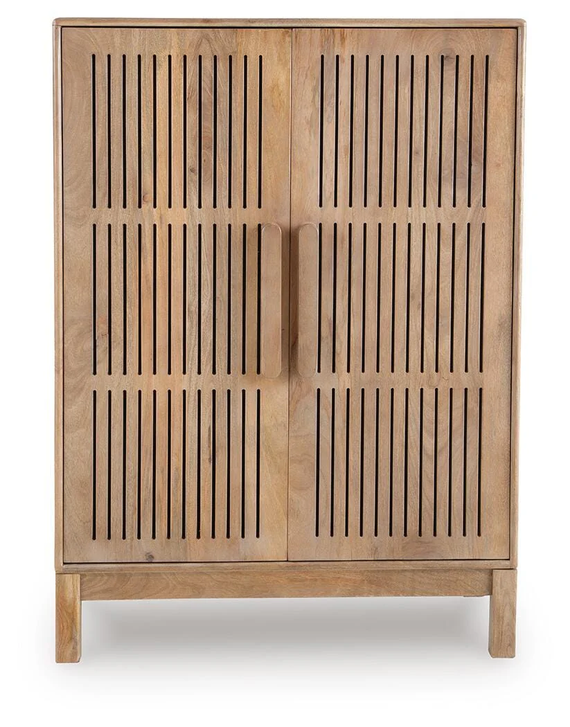 Pellamour Bar Cabinet - Image 6