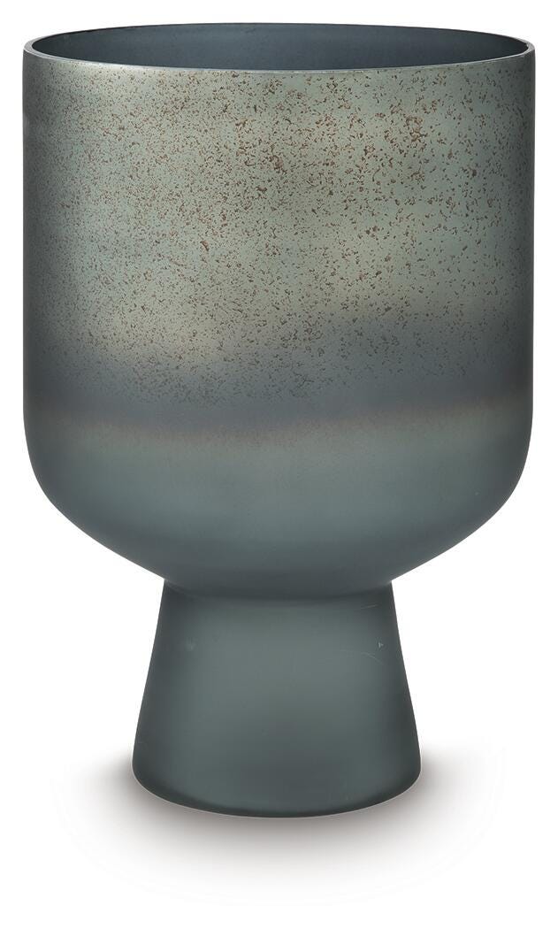 Pennmore Vase - Image 7