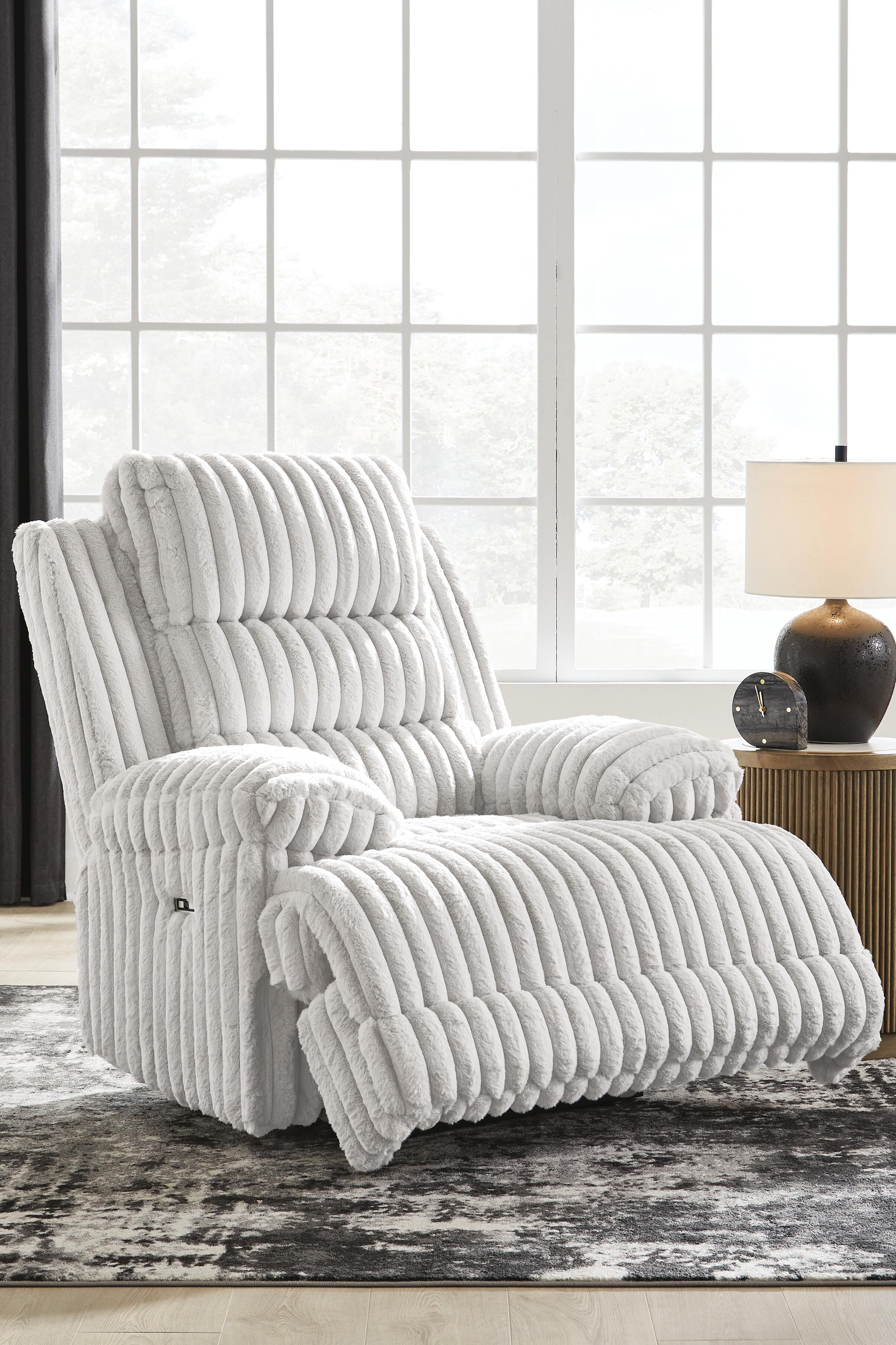 Rhines Falls Power Recliner - Image 8