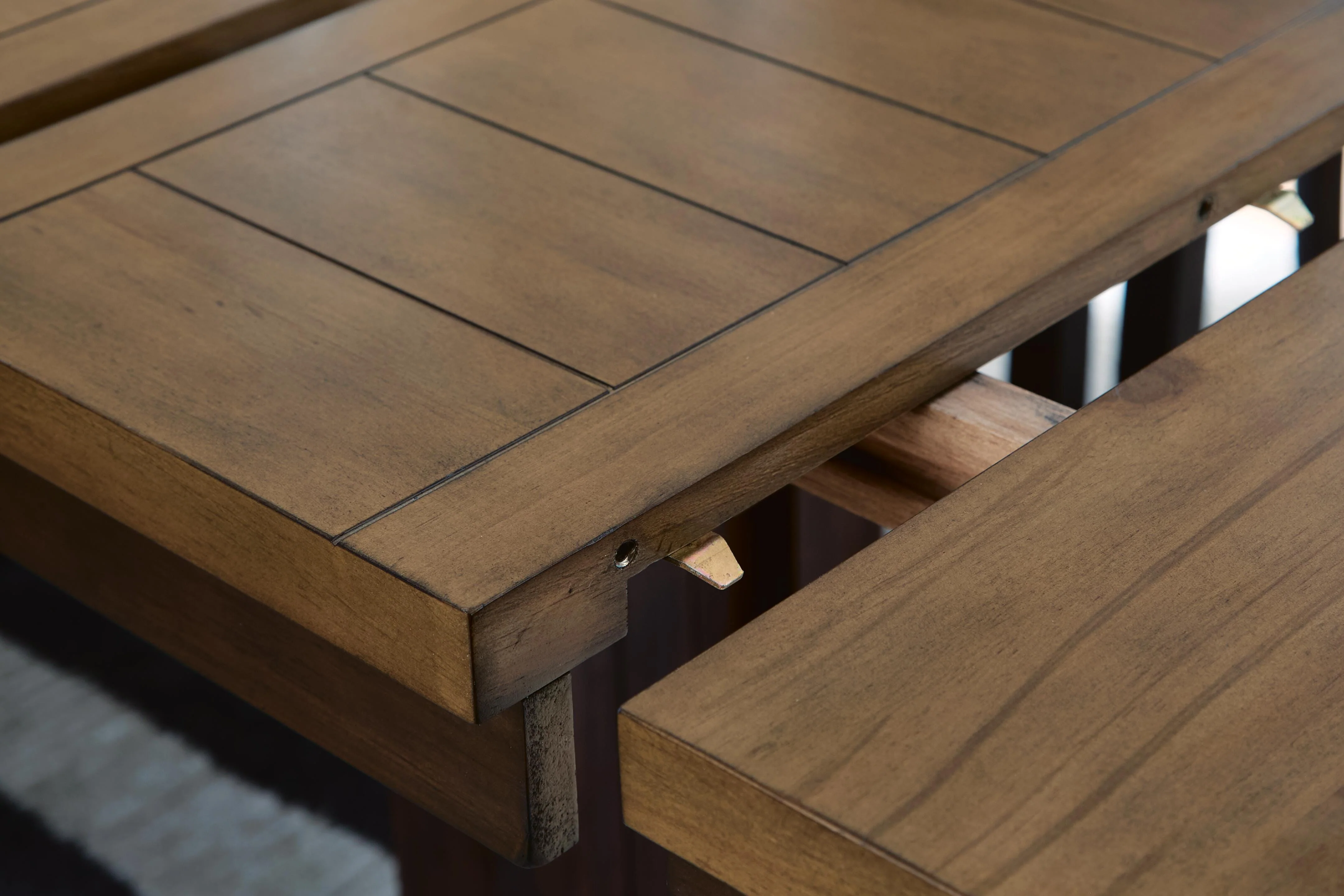 Rylandeen Counter Height Dining Extension Table - Image 7