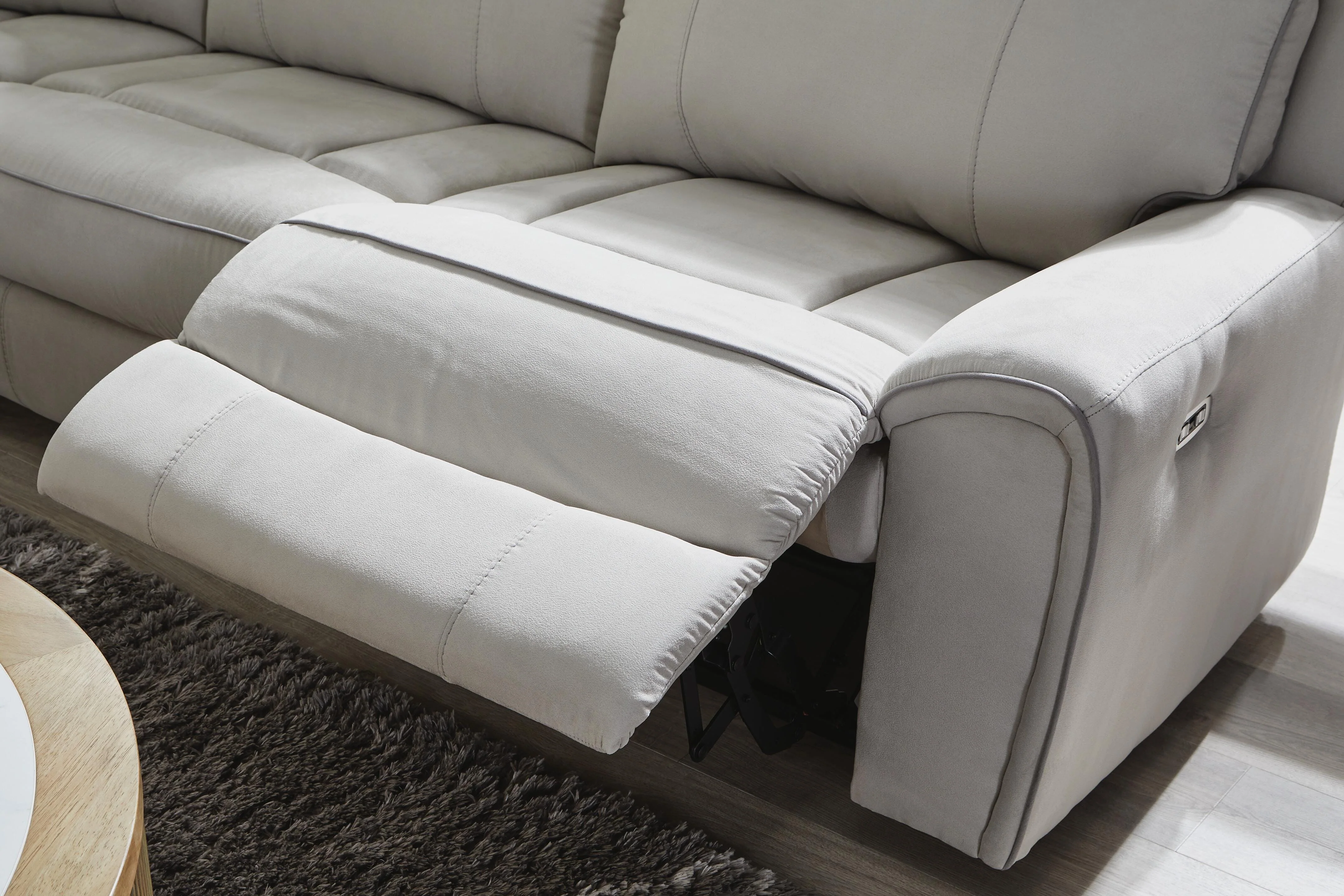 Social Pointe Reclining Loveseat - Image 13
