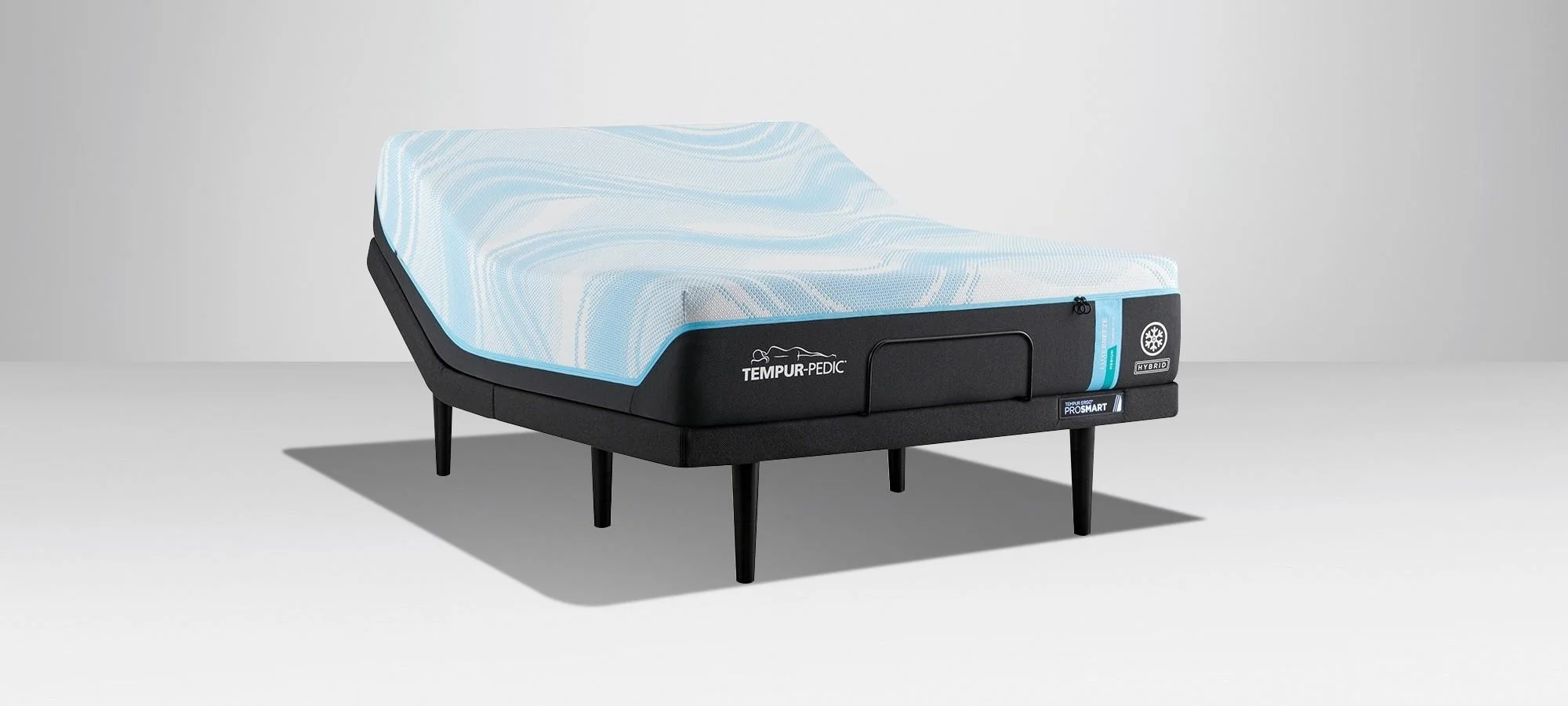 Tempur-Pedic LuxeBreeze Medium Hybrid Mattress - Image 4