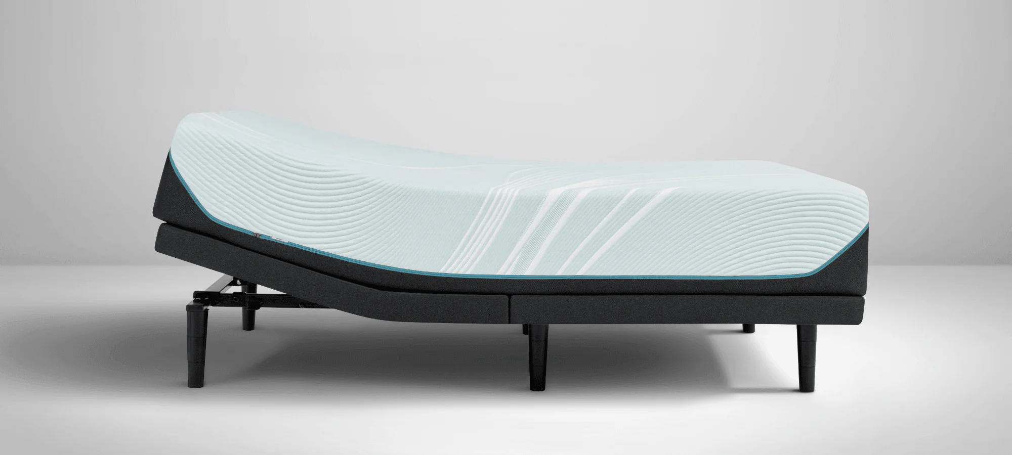 Tempur-Pedic ProAdapt Medium Hybrid Mattress - Image 5