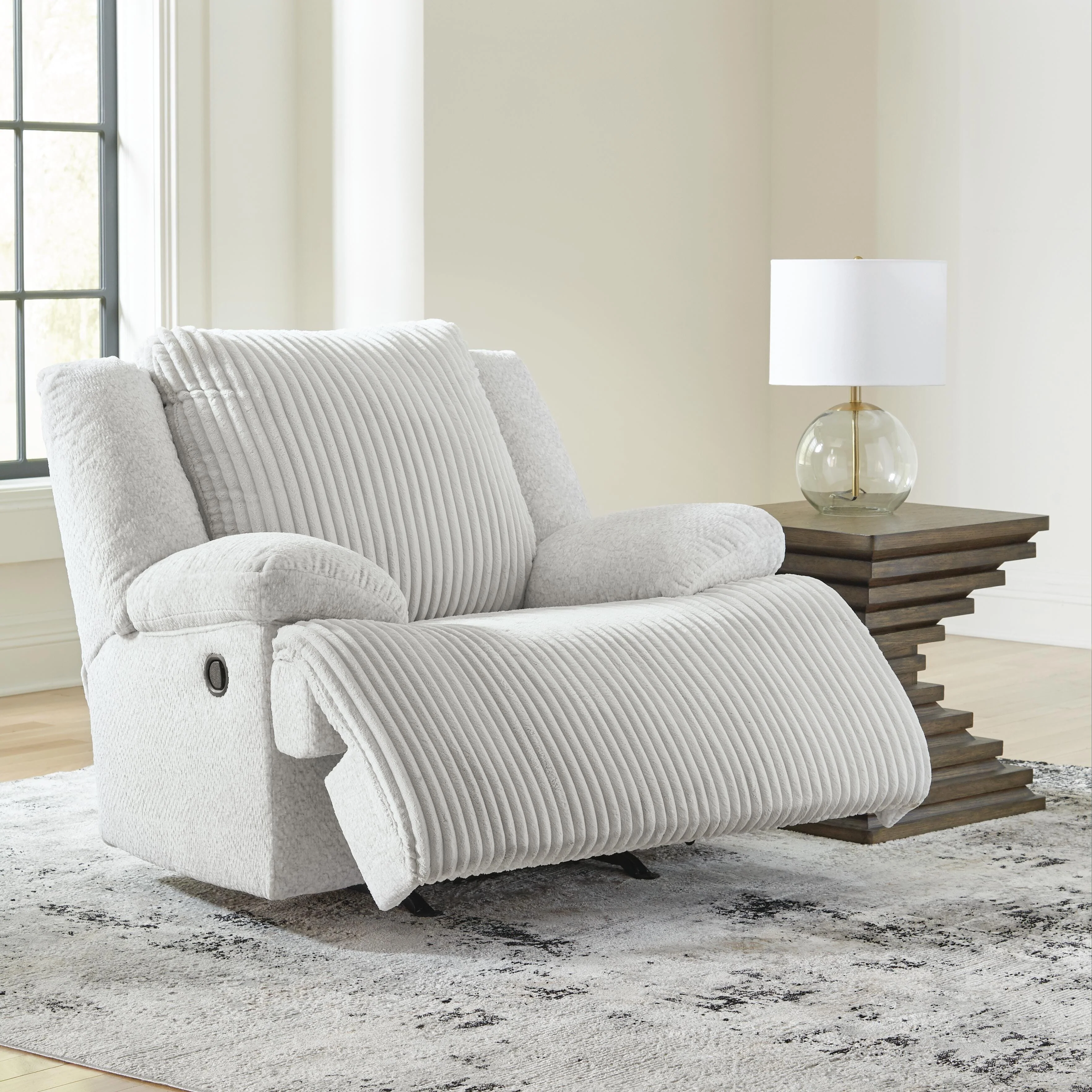 Top Tier Recliner - Image 10