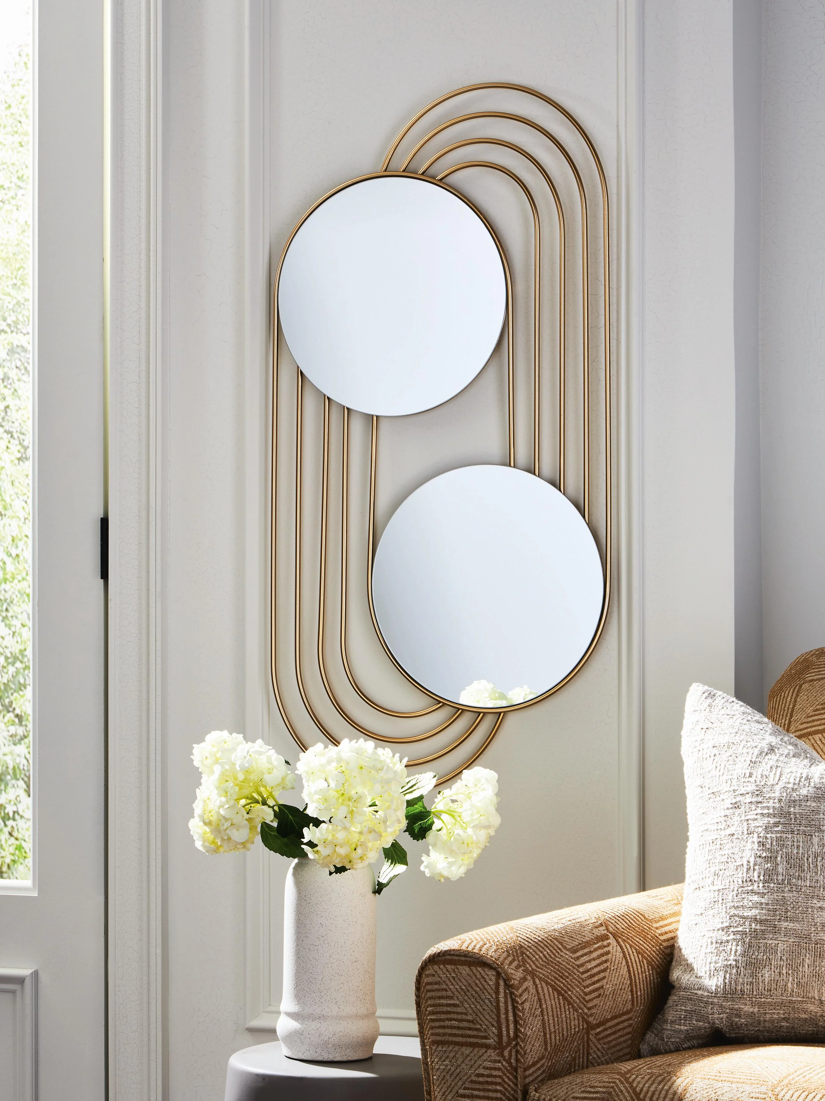 Warrenley Accent Mirror - Image 2