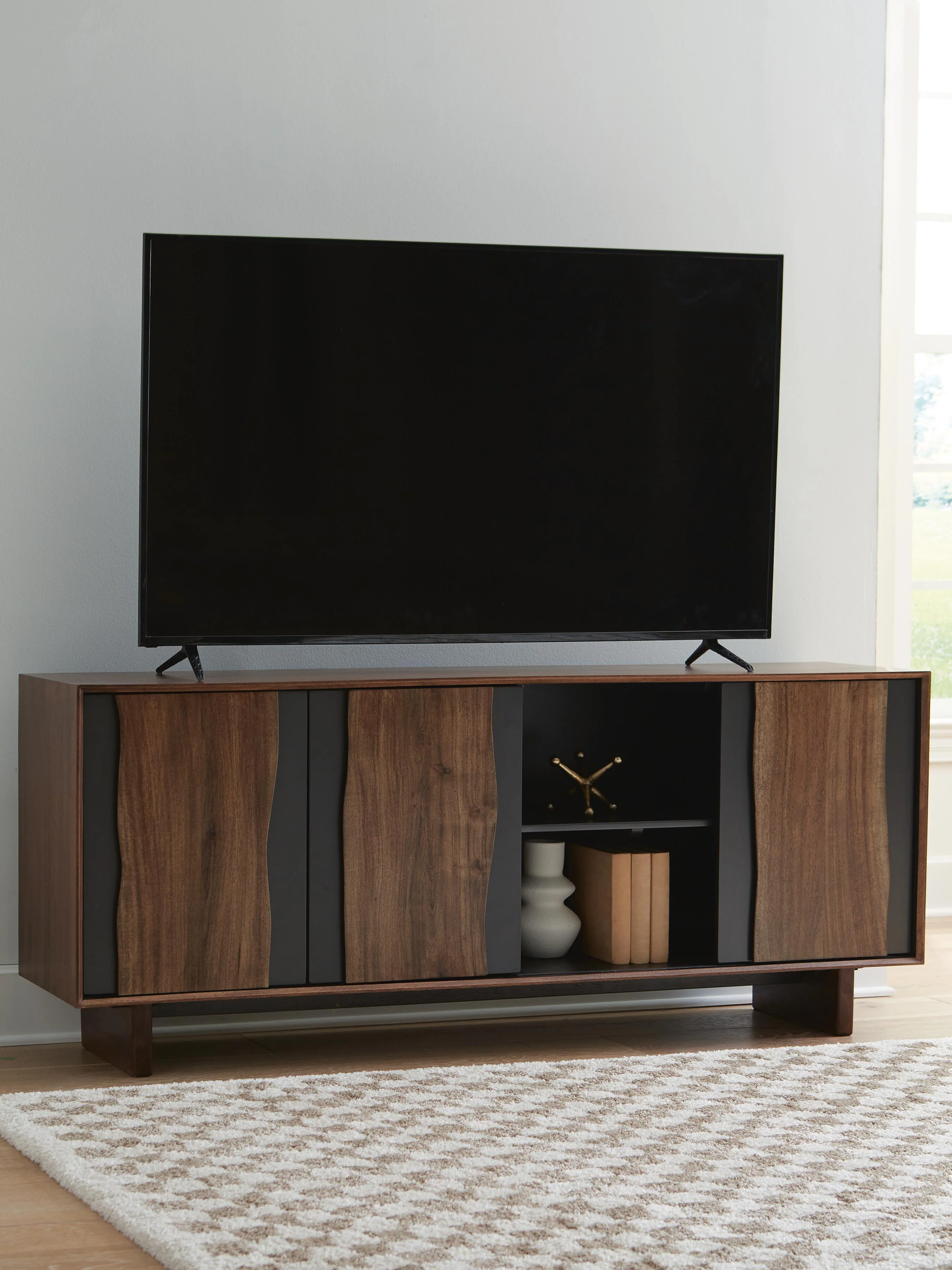 Welby Accent Cabinet - Image 8