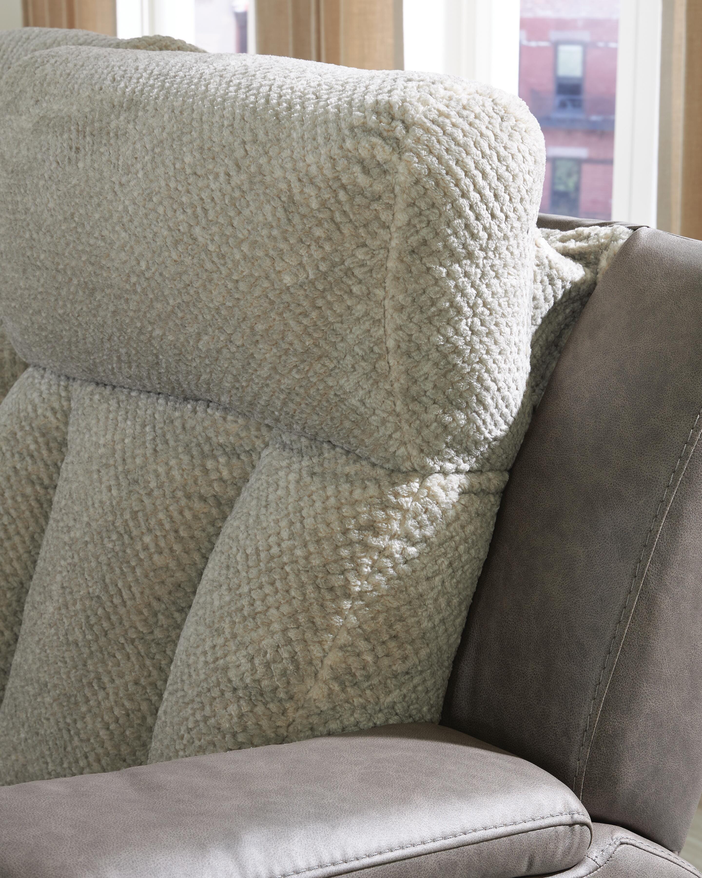 WhipLash Power Recliner - Image 9