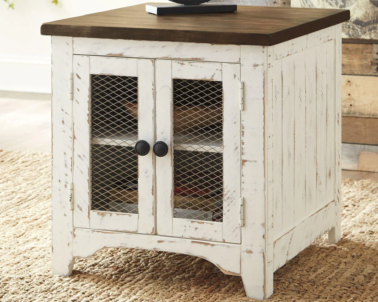 Wystfield End Table - Image 2